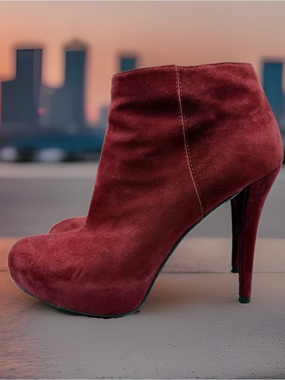 Stuart Weitzman Suede Ankle Boots Size 8 Burgundy Platform Heel Booties